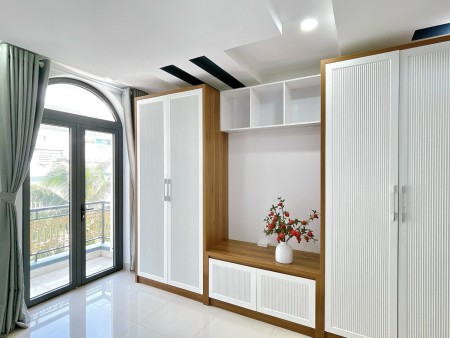 Phòng Master Ban công full nt gần Phú Mỹ Hưng q7,tdt, fulbright,ufm, 25m2