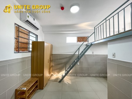 Phòng duplex ở được 3-4 người, gần đh tài chính marketing, cầu Tân Thuận, 30m2