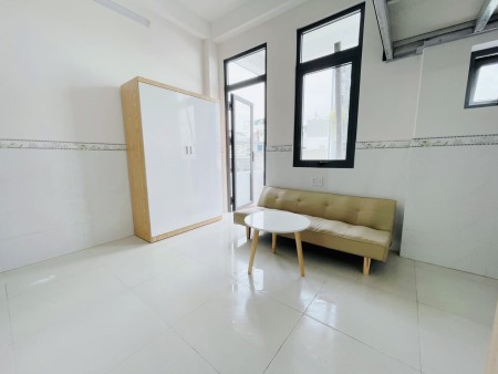 Phòng siêu mới, Full nội thất, Ban công, free xe, Gần khu vực chợ Tân Hương., 30m2