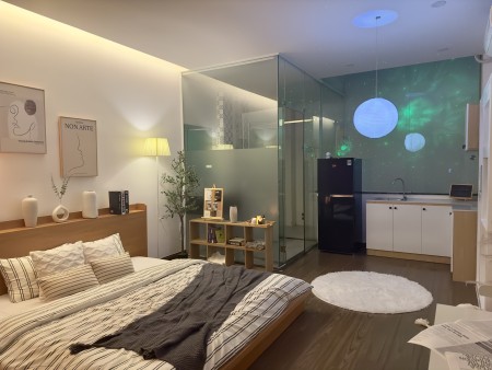 STUDIO full nội thất cho thuê cách LOTTE 2p chạy xe gần Đh Tôn Đức Thắng, Đh Nguyễn Tất Thành, 40m2