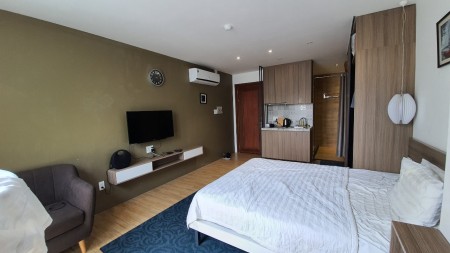 Căn Luxury Giá Rẻ Cửa Sổ Lớn CMT8 Gần Trung Tâm, 45m2