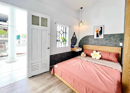 Căn Hộ Mới Ban Công Cực Rộng Tách Bếp Tại P13 Q. Tân Bình, 35m2