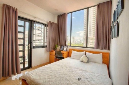 SIÊU CĂN HỘ CỬA SỔ RỘNG THOÁNG MÁT VIEW ĐẸP NẰM NGAY TRUNG TÂM QUẬN 7, 45m2