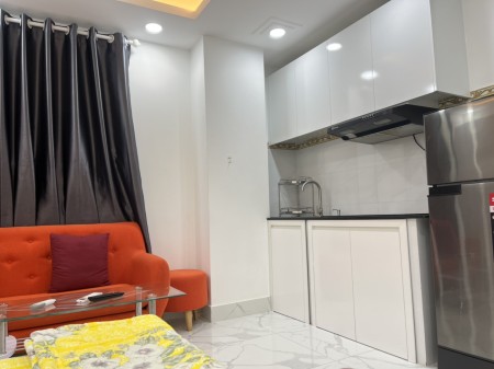 Studio full nội thất có cửa sổ thoáng mát Quận 4 chỉ tính điện nước, 30m2
