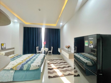 Studio Full mặt kính ngập ánh sáng gần Sân Bay Tân Sơn Nhất, 35m2