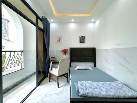 Trống sẵn căn hộ , full nội thất ,Ban công - Tách Bếp - Cửa Lùa Full Nam Kì Khởi Nghĩa quận 3, 40m2