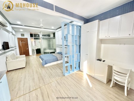 Trống sẵn căn hộ full nội thất, tách bếp, cửa sổ siêu thoáng, Điện Biên Phủ, Q1, 35m2