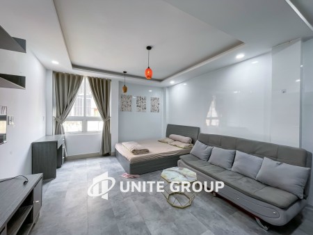 Trống sẵn căn hộ 40m2 cửa sổ gần CV Hoảng Văn Thụ, 40m2