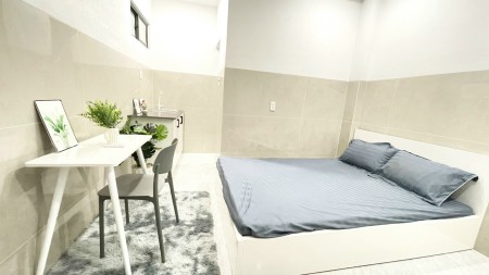 Studio mới sạch sẽ đầy đủ nội thất có thang máy Quận 10 Tô Hiến Thành, 30m2