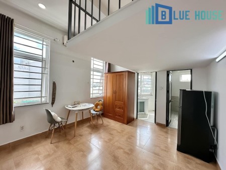 Phòng duplex - cửa sổ - ban công - tách bếp tại phường 13, Tân Bình, 25m2