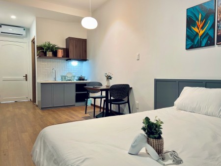 Căn hộ studio nội thất sang trọng khu sân bay quận Tân Bình, 35m2
