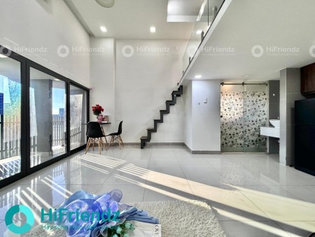 TRỐNG SẴN DUPLEX GÁC CAO BAN CÔNG LỚN KẾ BÊN PHÚ MỸ HƯNG QUẬN 7, 50m2