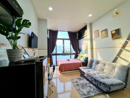Căn hộ duplex full nội thất cửa sổ đón nắng Quận 10, 40m2