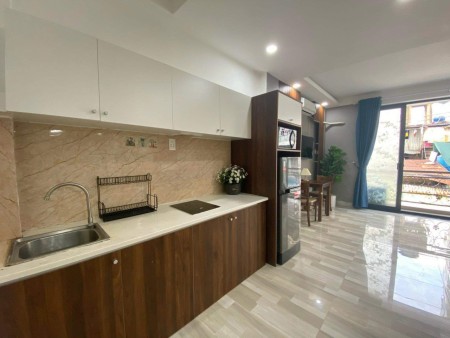 Căn hộ ban công Tân Bình full nội thất tách bếp, 40m2