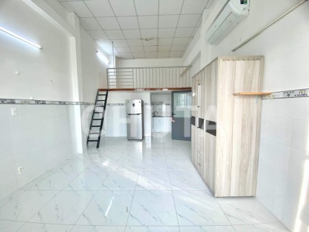 Trống phòng gác cao , rộng thoáng hỗ trợ giá thuê cho svien ở Tân Bình, 35m2