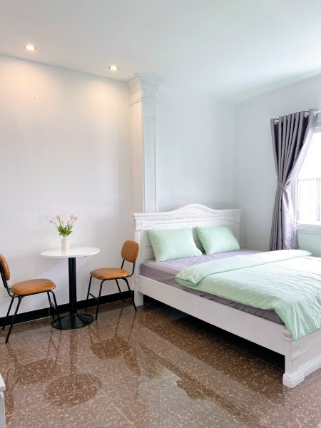 Căn Hộ Studio Cửa sổ, Full nội thất gần CrescentMall, Royal School, 30m2