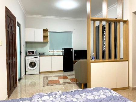Căn Studio Ban Công Trường Sơn Tân Bình Gần Trung Tâm, 25m2