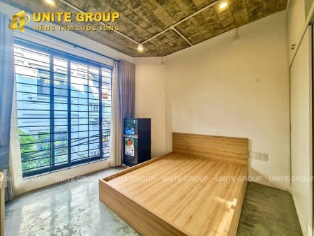 Căn hộ studio 40m2 có cửa sổ lớn ngay gần Sân Bay TSN, 40m2
