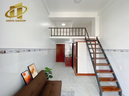 Gác lửng có ban công rộng full nội thất tại Bình Thuận, Q7 gần KCX Tân Thuận, ĐH UFM, cầu Phú Mỹ…, 35m2