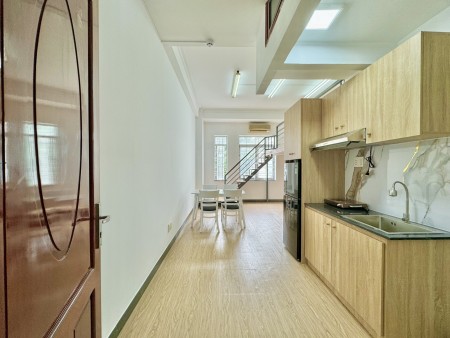 Căn hộ có gác full nội thất mới đường Trần Quốc Hoàn quận Tân Bình, 32m2