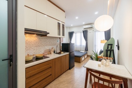 Căn hộ ban công gần ngã tư Bảy Hiền Tân Bình, 35m2