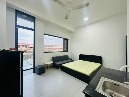 Căn hộ full nội thất ban công rộng gần đại học Công Thương Tân Phú, 35m2