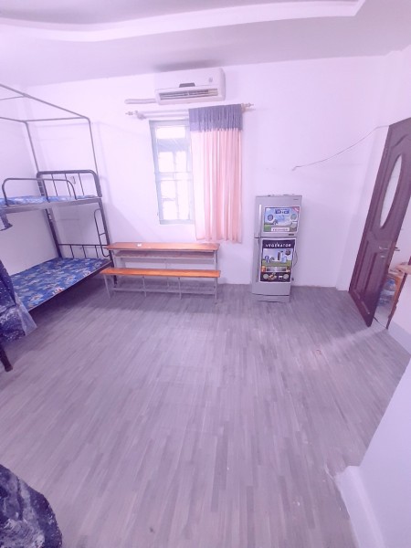 PHÒNG TRỌ SINH VIÊN GIÁ RẺ, CỬA SỔ THOÁNG MÁT, GẦN NHIỀU TRƯỜNG ĐH/CĐ, 27m2