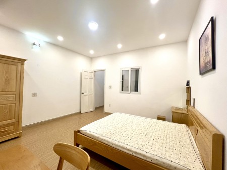 Cho Thuê Căn Hộ Rộng 40m2 Máy Giặt Riêng Ở Gần Sân Bay, 40m2