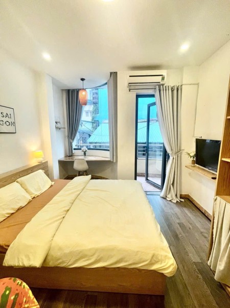 Trống sẵn căn hộ studio ban công tại Lê Lai Q1 Gần Chợ Bến Thành, 30m2