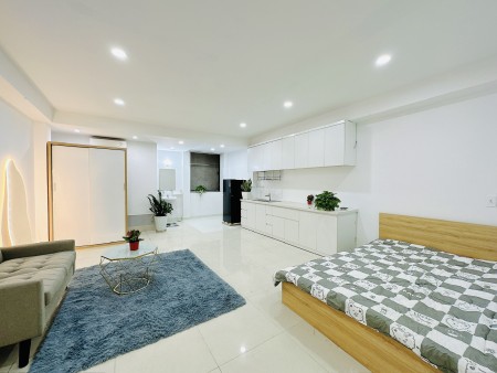 Cho Thuê Căn Studio 40m2 Sẵn Nội Thất Kế Sân Bay Tân Sơn Nhất, 40m2