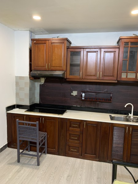 Phòng Trọ Lý Tưởng Cho Sinh Viên ĐH Văn Hiến - Ban Công, Bếp Đầy Đủ, 35m2