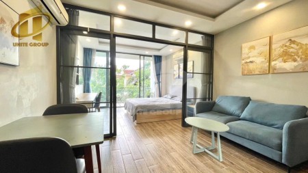 Căn hộ ban công đầy đủ tiện ích ngay trung tâm Quận 7, 40m2