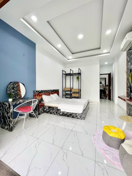 Ngay ngã tư Bảy Hiền - căn hộ ban công 1pn tách bếp 40m2 mới trống lại, 40m2
