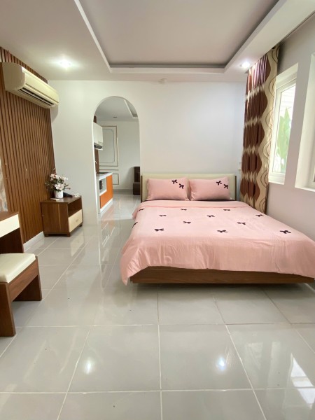 Căn Hộ 1PN Sân Vườn lớn Phú Mỹ Hưng gần Sc Vivo- CrescentMall- Royal school, 60m2