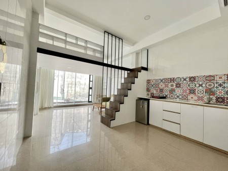 Căn hộ duplex siêu rộng cửa sổ full kính quận Tân Bình, 38m2