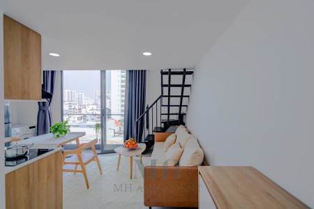 Sắp trống trở lại siêu phẩm Duplex ban công-MG riêng- full nội thất gần RMIT-Cầu Kênh Tẻ- SunriseCit, 35m2