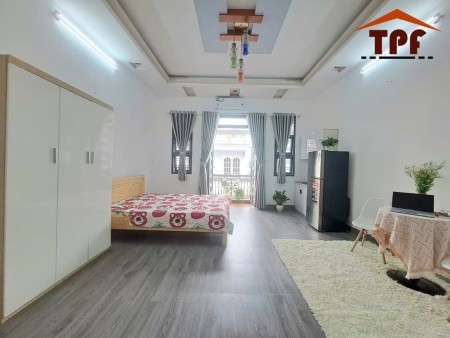 CĂN HỘ FULL NỘI THẤT, BAN CÔNG THOÁNG MÁT Ở TÂN BÌNH, 30m2