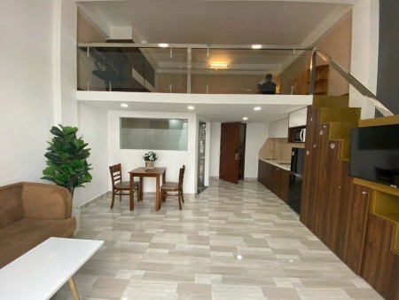 Duplex siêu rộng full nội thất có ban công ngay Cao đẳng Lý Tự Trọng quận Tân Bình, 40m2