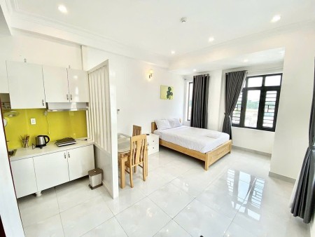 Căn Hộ Tách Bếp Nội Thất Mới Giá Cực Rẻ Tân Phú Ngay Đầm Sen, 30m2