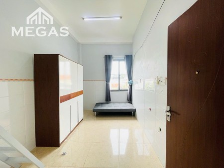 CHO THUÊ CĂN HỘ DUPLEX Q10 FULL NỘI THẤT, CỬA SỔ, 25m2