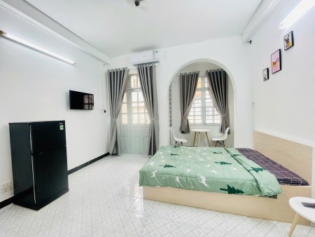 CHO THUÊ STUDIO QUẬN 10 FULL NỘI THẤT CỬA SỔ LỚN, 30m2