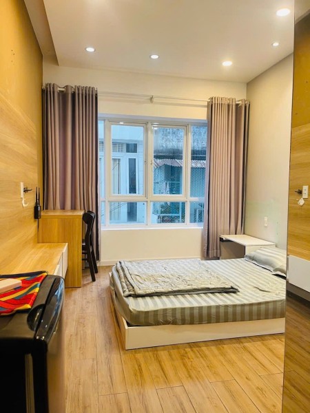 Cho thuê căn hôi Full Nội Thất, cửa sổ thoáng mát, cửa số thoáng, Nguyễn Cảnh Chân,Q1, 35m2