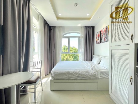 Studio full nội thất có cửa sổ lớn thoáng mát gần cầu Phú Mỹ, quận 7, 50m2
