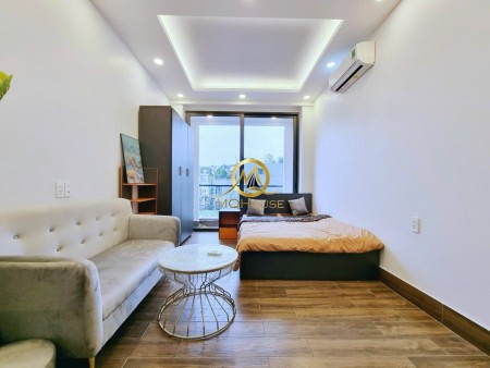 Mình Trống căn Studio Cửa Sổ Trời 35m2 ngay CMT8 giáp q10, 35m2