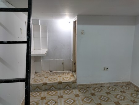 Cho thuê phòng trọ gần trường đại học công nghiệp và gần BV 175, 20m2