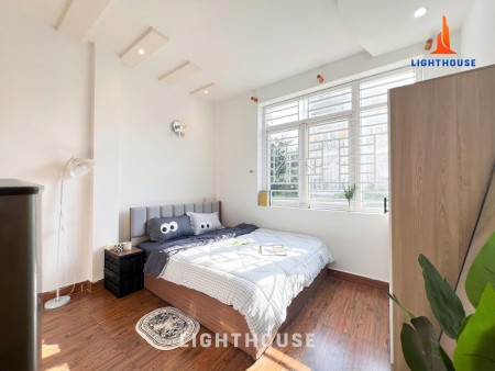 PHÒNG TRỐNG THOÁNG MÁT NỘI THẤT ĐẦY ĐỦ CỬA SỔ RỘNG, 30m2