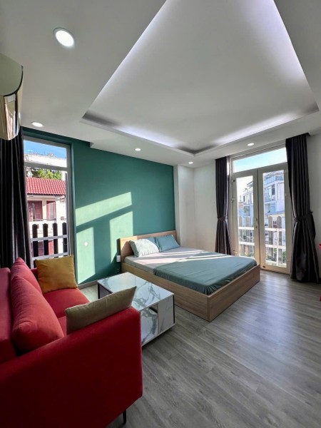 Căn Hộ Ban Công siêu thoáng gần Hoàng Sa Trường Sa, 40m2