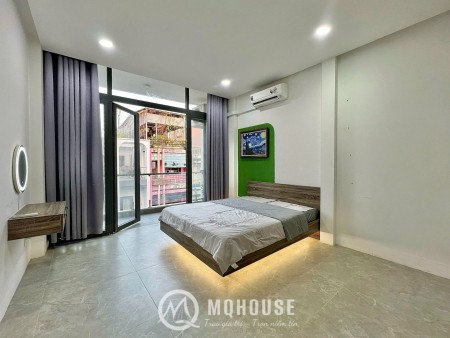 1 Phòng Ngủ Ban Công 50m2 gần Bờ kè Hoàng Sa Trường Sa, 50m2