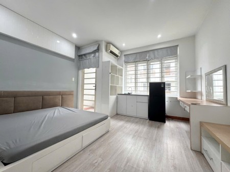 Căn studio ban công Nguyễn Trọng Lội Tân Bình Gần Sân Bay, 45m2