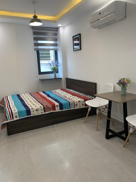 Cho thuê căn hộ cửa sổ, đầy đủ nội thất, Quận 3, Gần Công viên lê thị riêng, thuận tiện đi đại học, 35m2